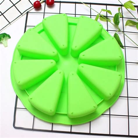 Silicone Cake Mold With 8 Cavity Slots - Flexible & Non-Stick Baking ...