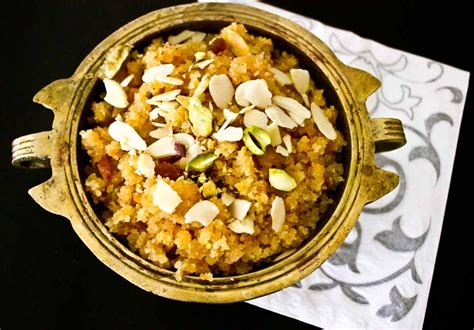 मूंग का हलवा रेसिपी हिंदी में । Moong ka halwa recipe in Hindi