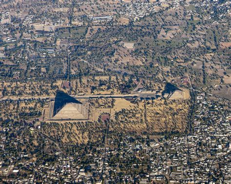 Mayan Pyramids 的图像结果