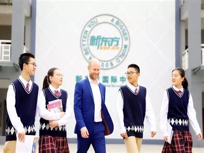 北京新东方扬州外国语学校丨龙凤胎带你逛扬外校园——教室篇 - 知乎