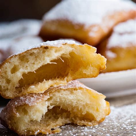 cake Amazing lights - Easy Beignet Recipe | Beignet recipe, Donut ...