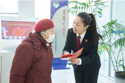 临沂市“中国梦·新时代·新征程”百姓巡回宣讲暨红色宣讲团活动走进国企_观众_闫利_巡回