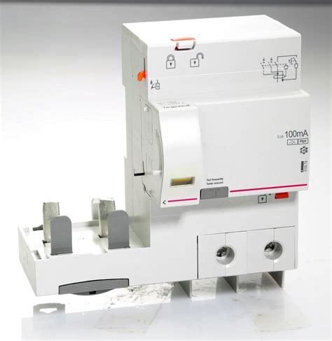 DX³ RCD add on module - 2 pole 240 V~, HPI type(100 mA)