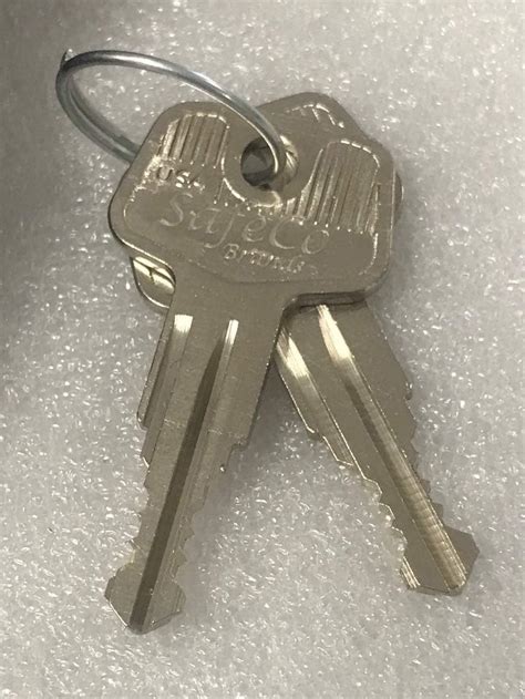 Ilco Replacement Boxlink Truck Lock Cleat Keys for Ford India | Ubuy