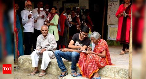 Drop in poll % may sour CM’s hopes of winning by 1 lakh margin | Nagpur ...