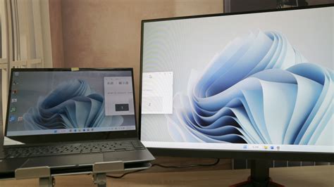 Image result for Maximize and Split Screen Display Settings Windows 11