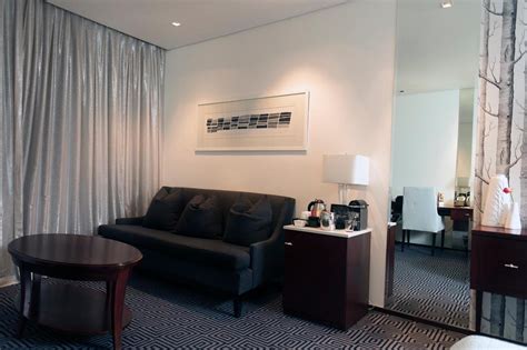 DAVINCI HOTEL ON NELSON MANDELA SQUARE JOHANNESBURG