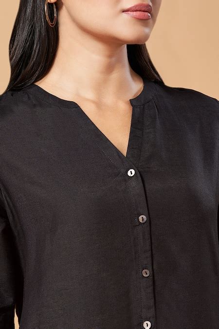 Black Solid Viscose Linen Banded Collar Women A-Line Fit Tunics ...