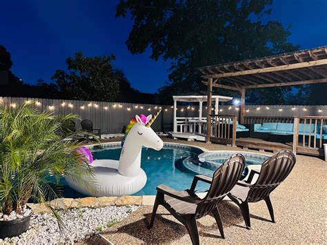 Downtown Houston Vacation Rentals | Airbnb