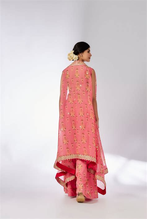 CAPE SET – Ganpatis
