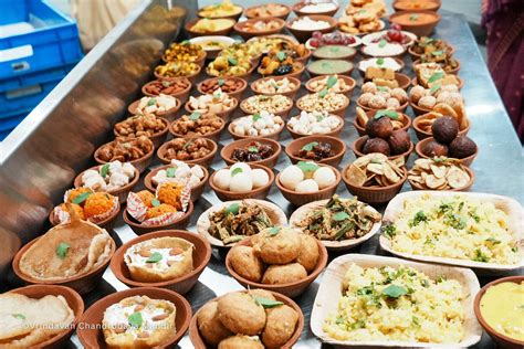 Smt. Pankaj Bhadouria, a popular TV host and India's first MasterChef ...