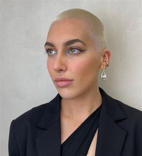32 Bold and Beautiful Buzz Cut Ideas for Women in 2024