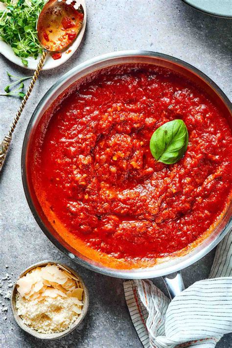 Easy Pomodoro Sauce Recipe (Italian Style!) - The Big Man's World ® (2024)