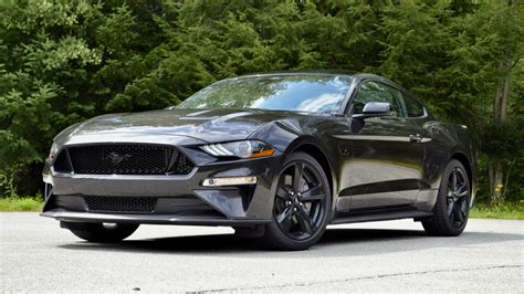 Ford Mustang GT Coupé 2022 : la dominatrice - Essai routier | RPM