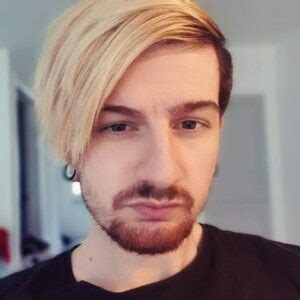 8-Bitryan Out Last 的图像结果