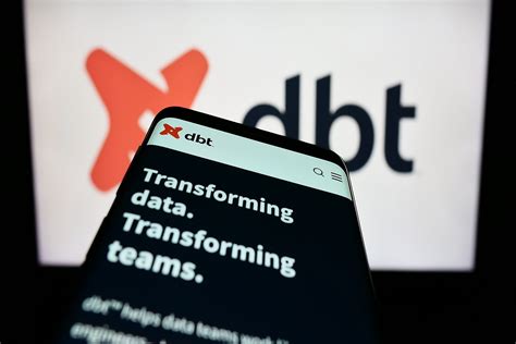 DBT Crash Course for Data Transformation 的图像结果