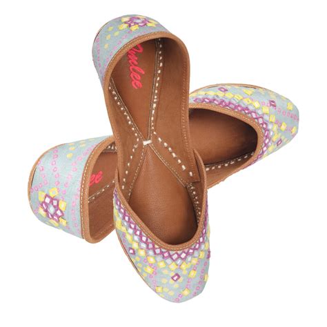 BADRA - SKY BLUE BANDHANI WITH MIRRORS JUTTI – Imlee Jaipur