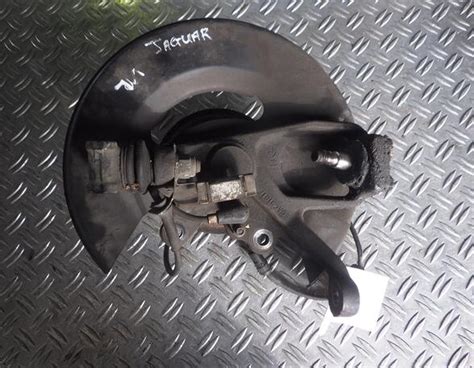 Stub Axle JAGUAR XJ (X300, X330) buy 109.00