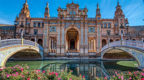 Places To Visit In Spain: Iconic Tourist Attractions & Spanish Cities 2024
