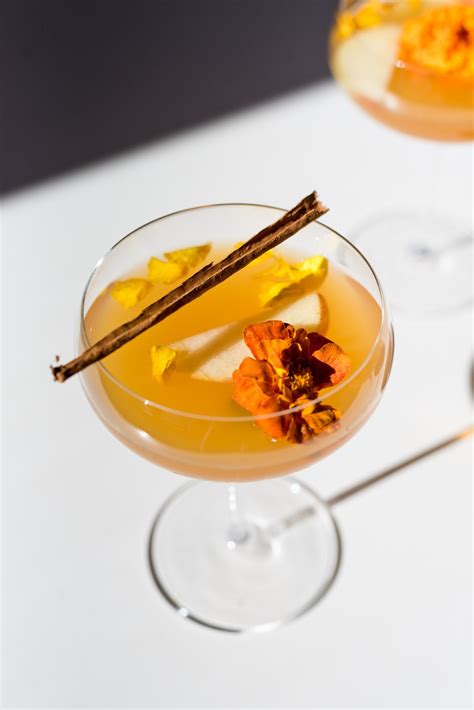 Easy Spiked Apple Cider Batch Cocktail Recipe