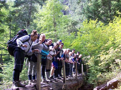 Adventure Education 的图像结果