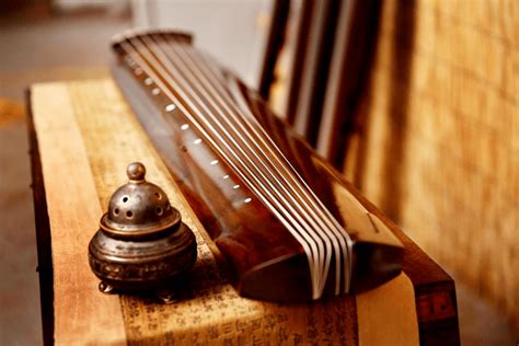 中国 楽器 古琴 - Mahmonir Jagirani