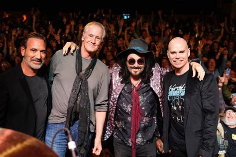 Mike Campbell and Stan Lynch on Their Surprise Heartbreakers Reunion ...