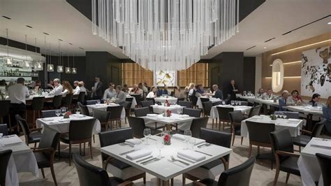 Upmarket Restaurant 的图像结果