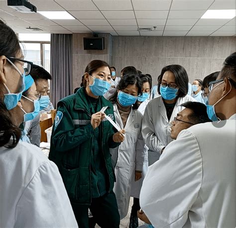 淄博市第六人民医院开展新冠病毒核酸采样专项培训_人员