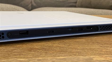 Alienware X15 Box 的图像结果