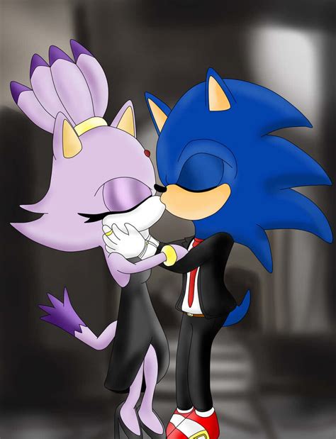 Download Sonic and Blaze in Action Wallpaper | Wallpapers.com