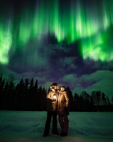 Best months to see the northern lights | Aurora hunting tour in Lapland ...