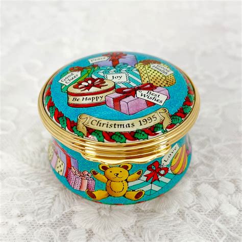 The 1995 Christmas Box☆エナメル部門25周年アニバーサリー | Royal Kitty