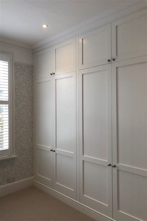 Bespoke Wardrobes: Floor to Ceiling