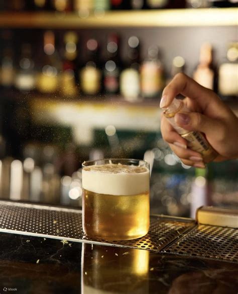 Mama Diam: Hidden restaurant and cocktail bar in Singapore - Klook India