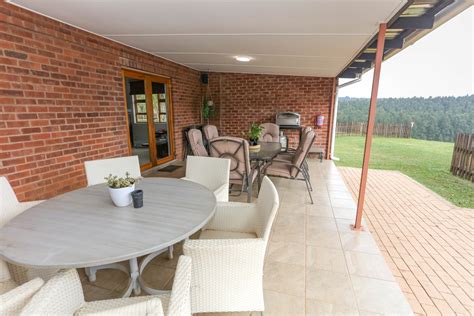 The Club House - The River Bend Farm