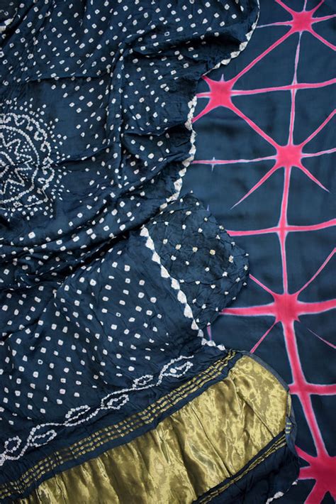 Bandhani Suits – India1001.com