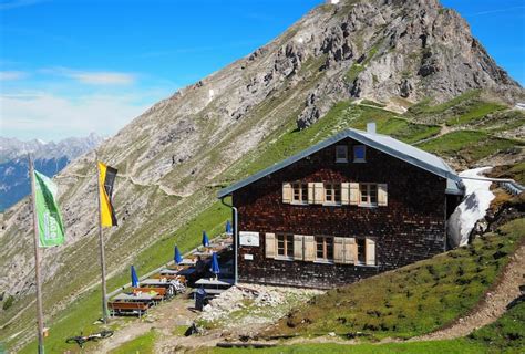 Wandern: Wanderung zur Nördlinger Hütte von der Bergstation der ...