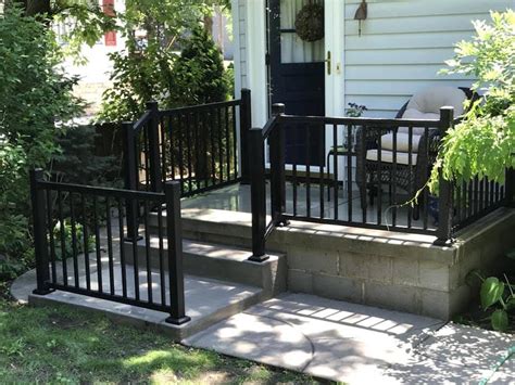 Modern Decks & Railings – The Deck & Railing Contractor You Can Trust.