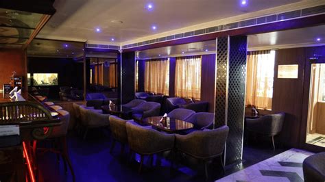 Restaurants in Cochin | The Renai Cochin Hotel near Airport