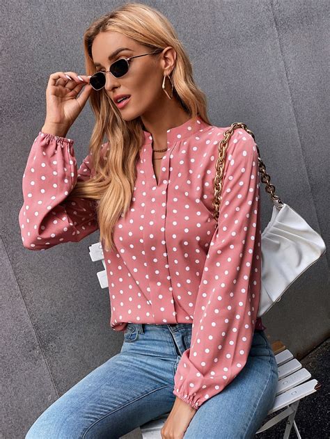 Blusa con estampado de lunares de cuello V | Blusa de lunares, Ropa ...