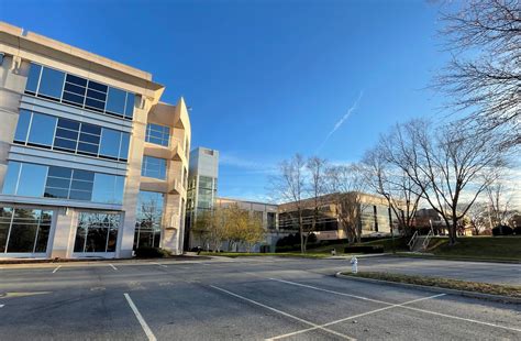 Buffett’s Berkshire Hathaway buys Innsbrook buildings for energy HQ ...