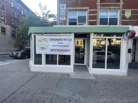 Openings & Closings: The Throwback, Harry's Table, Volta, Harry's Shoes ...