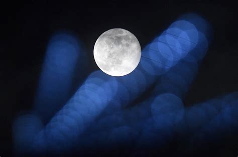 December's cold supermoon lives up to its name. Here's when it peaks