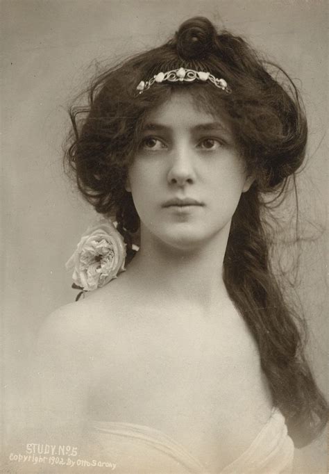 Evelyn Nesbit - The Center of America's First "Trial of the Century ...