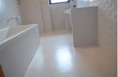 resina su piastrelle bagno piastrelle bagno con brillantini fabulous piastrelle resina su piastrelle bagno piastrelle bagno con brillantini fabulous piastrelle