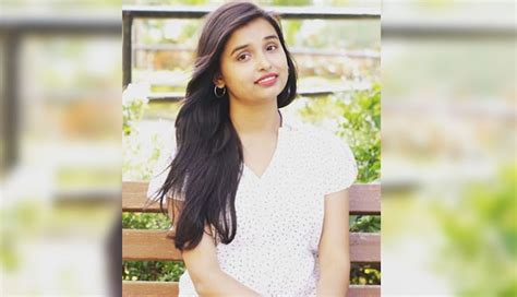 6 stunning pics of Bigg Boss 12's simpleton Urvashi Vani post her ...