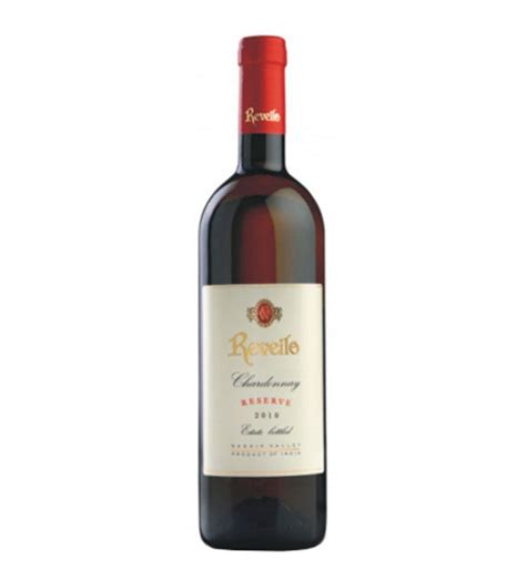 10 expert-approved White Wines under ₹2,000 | GQ India