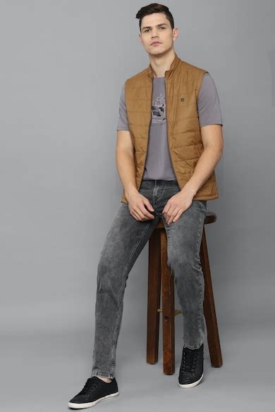 Buy Men Casual Brown Solid Jacket Online - 749393 | Louis Philippe