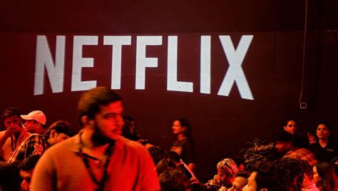 Ο CEO του Netflix δηλώνει ότι η πλατφόρμα streaming "σώζει το Χόλιγουντ"
